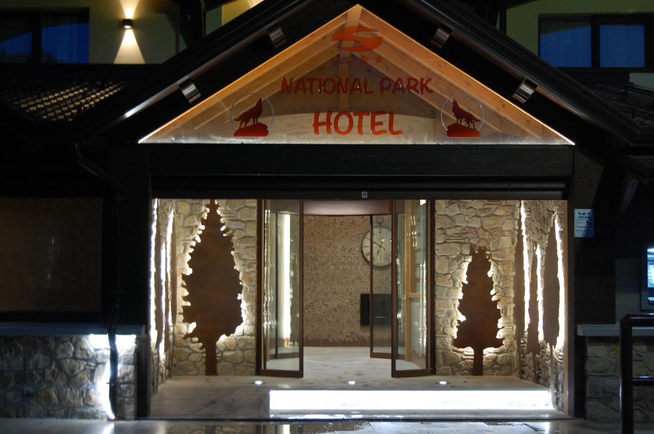 National Park Hotel & Spa Cotronei Esterno foto