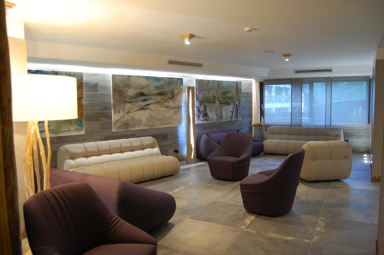 National Park Hotel & Spa Cotronei Esterno foto