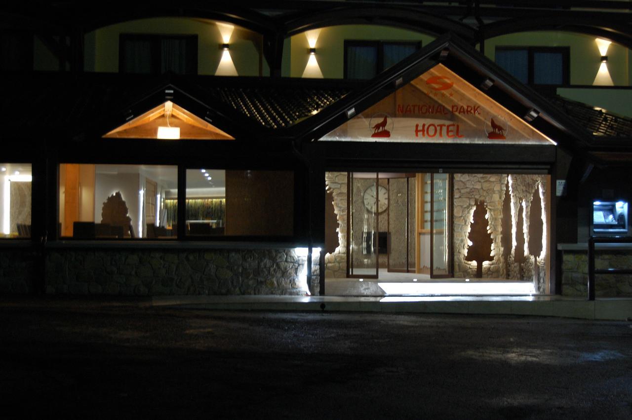 National Park Hotel & Spa Cotronei Esterno foto