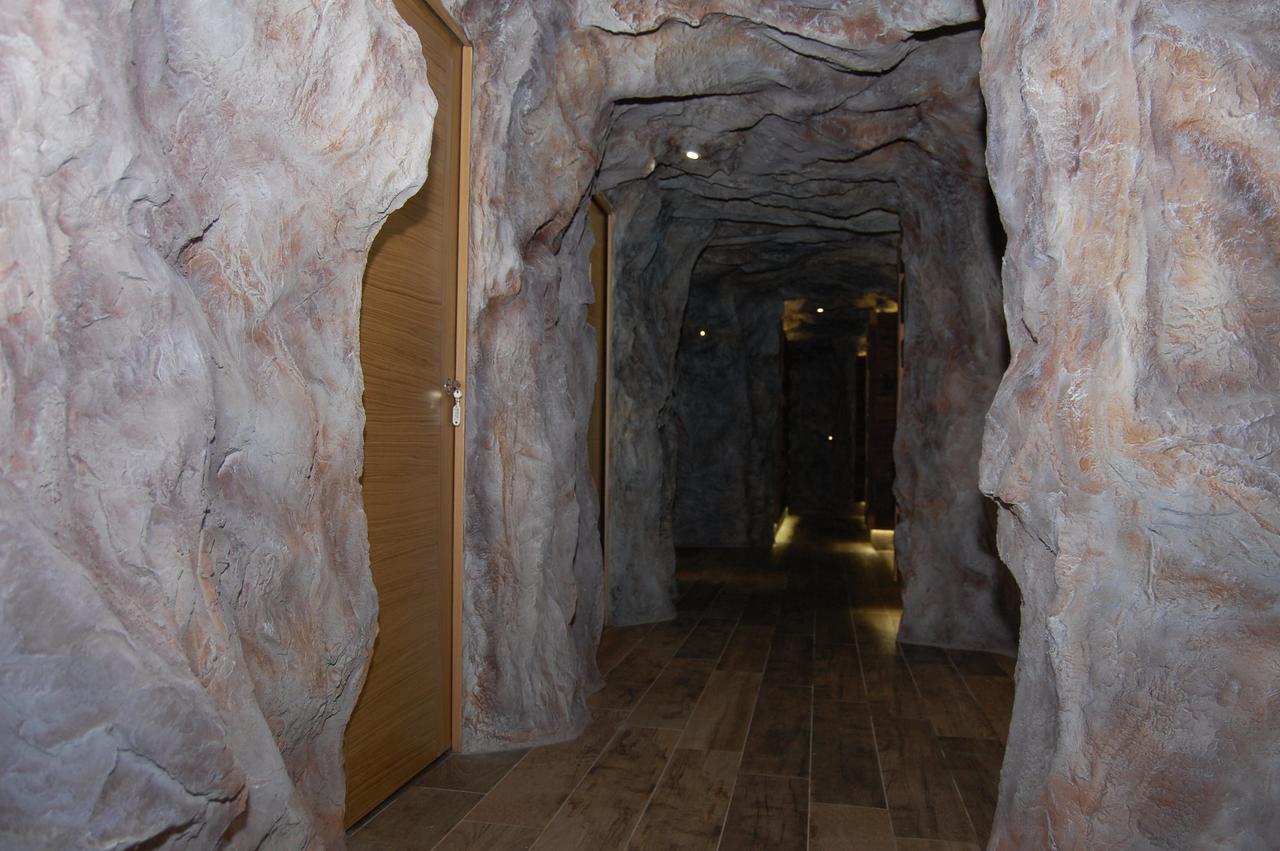 National Park Hotel & Spa Cotronei Esterno foto